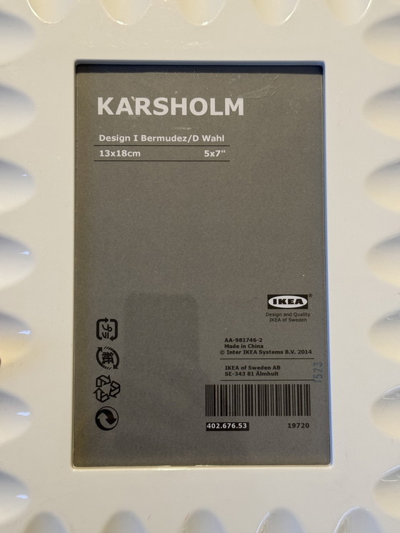Image 1 of Conjunto de marcos de fotos IKEA Karsholm de plástico blanco, diseño de los años 2000