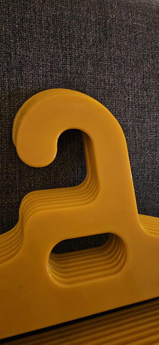 Image 1 of 8 grucce per abiti Ingo Maurer Space Age