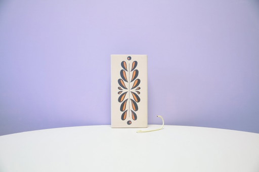 Decoración de pared de cerámica Bay Keramik con patrón abstracto
