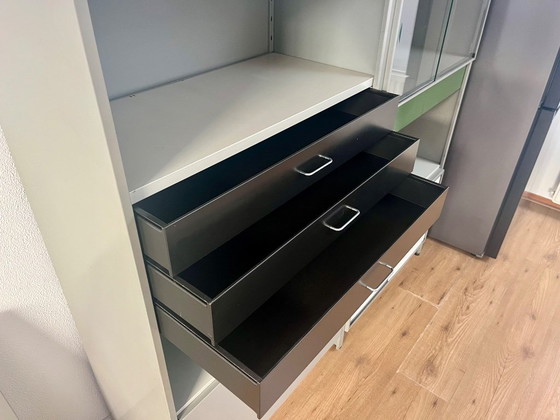 Image 1 of Gispen 5600 modular wall cabinet Andre Cordemeyer