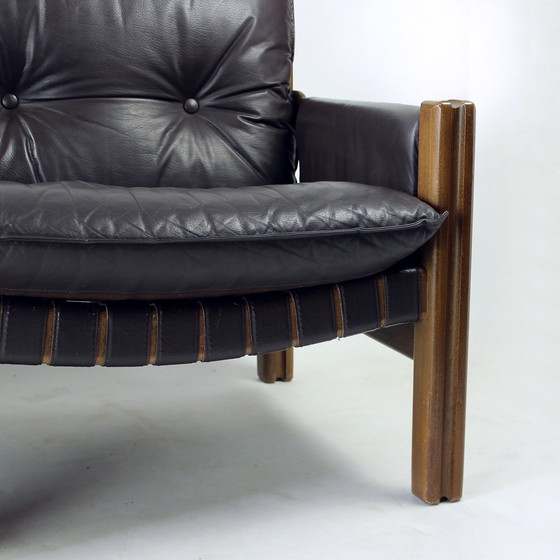 Image 1 of Sofá de dos plazas de nogal y cuero de Boris Hála para Ton, 1986