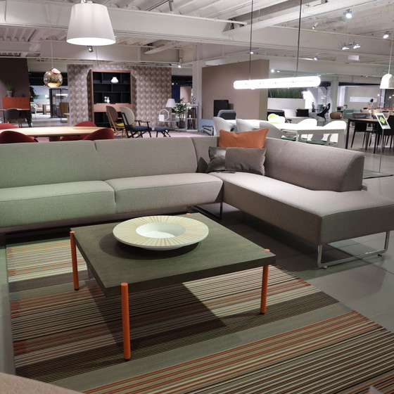 Image 1 of Artifort Palladio bijzettafel