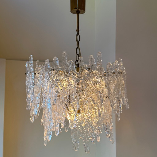 Murano ‘ice glass’ kroonluchter van Zeroquattro Milano