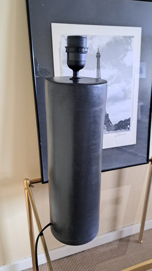 Black terracotta lamp base round table lamp