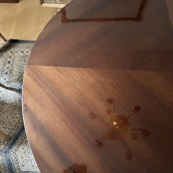 Image 1 of Mesa de comedor, siguiendo Rafael García Nicolau, madera de roble tallada, Mid-century, 70’s – España