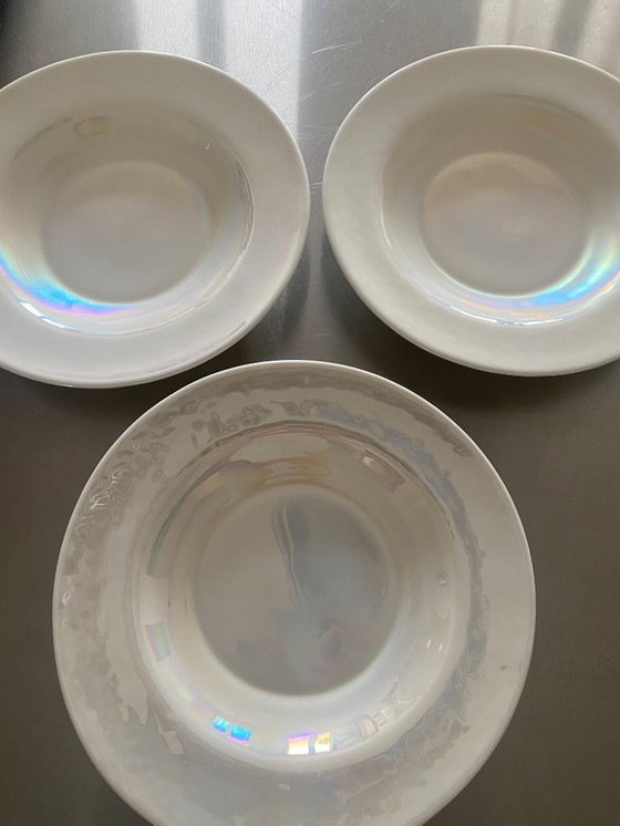 Image 1 of 12 Murano glass and mother-of-pearl design plates