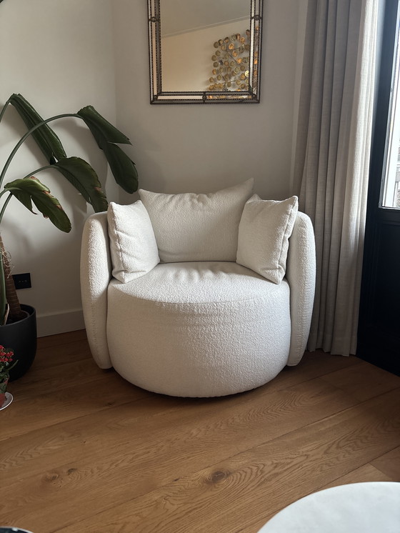 Image 1 of Armchair off white Boucle 