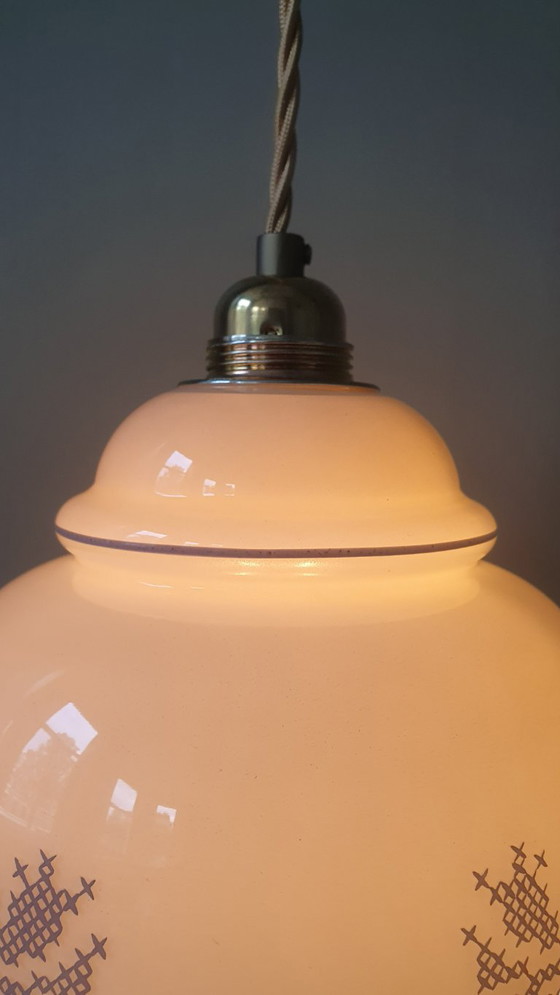 Vintage White Opal Glass Pendant Lamp - Flower-like shape – Metal (photo 17 of 17)