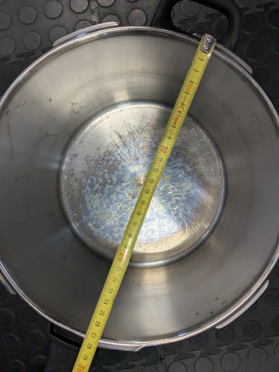 Image 1 of Pressure cooker Brand Fissler