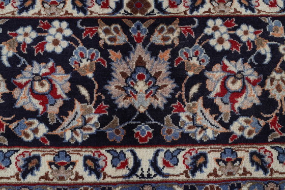 Image 1 of Persian carpet Isfahan Nadjafabad 4.08 x 3.03 Oriental carpet fine No. 24614