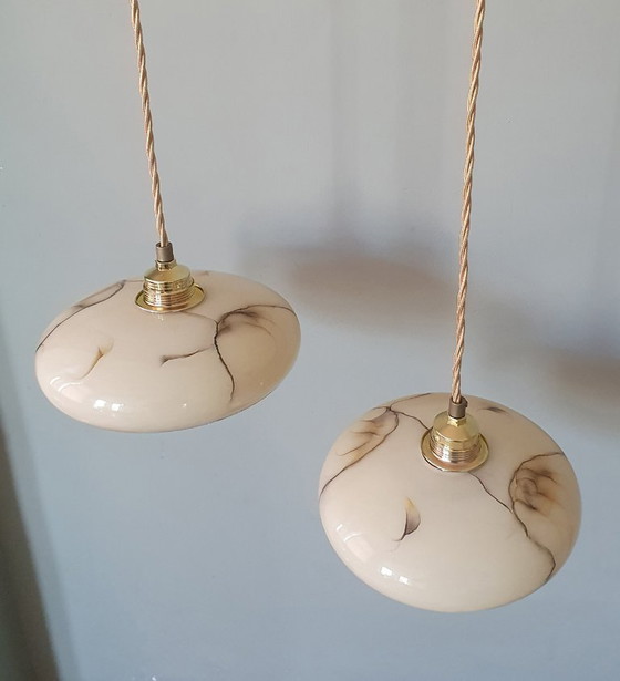 Image 1 of Set di lampade a sospensione vintage in opalino marmorizzato (chiamato anche effetto tartaruga)