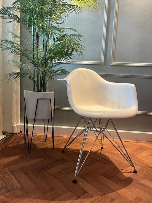 4 sillas de comedor Vitra DAR originales en buen estado