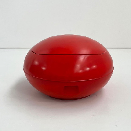 Image 1 of Huevo de jardín GN1 negro y rojo de Peter Ghyczy para VEB Synthese, década de 1970.