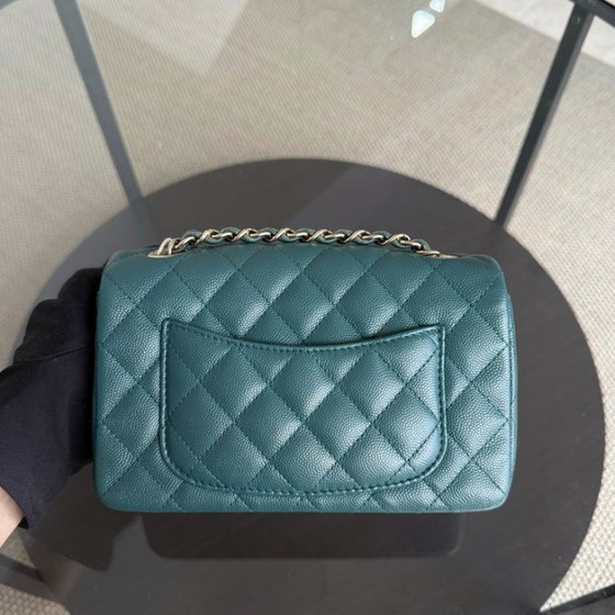 Image 1 of Chanel Chanel Classic Flap Mini - Caviar 20CM Trapuntato Verde Scuro Hardware Oro Serie 24