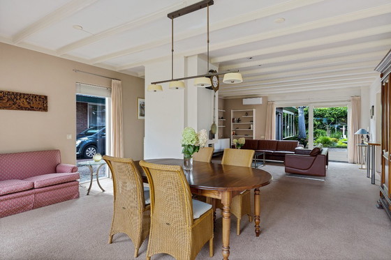 Image 1 of Sedie Lloyd Loom 6 pezzi (2 con braccioli e 4 senza)