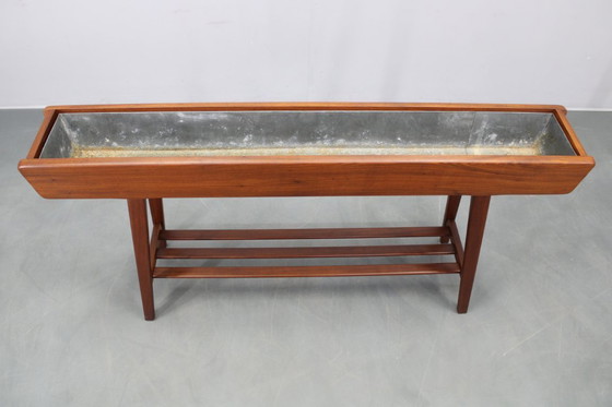 Image 1 of Jardinière danoise en bois, style milieu du XXe siècle, avec base en teck