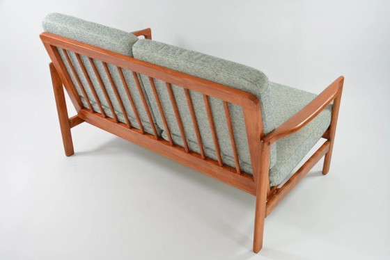 Image 1 of BZ sofa bed in blue and ivory boucle fabric