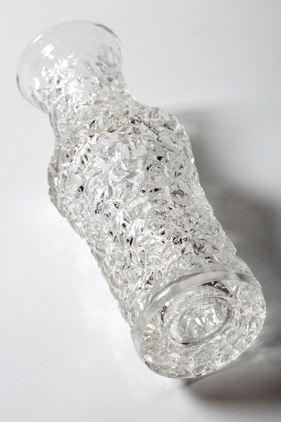 Image 1 of Mid-Century-Pressglasvase von Václav Hanuš: Tschechisches Retro-Dekor