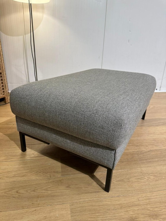 Image 1 of NIEUWSTAAT Design on Stock Aikon Hocker + GARANTIE