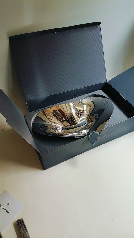 Image 1 of Helle Damkjær für Georg Jensen Erdbeerschale