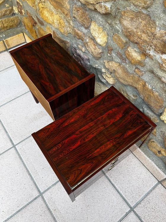 Image 1 of Comodini vintage di metà secolo – Impiallacciatura in mogano – Dettagli in ottone