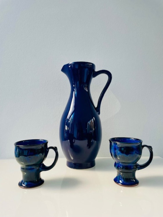 Image 1 of Servizio da tè scandinavo in ceramica blu cobalto: brocca e 2 tazze.