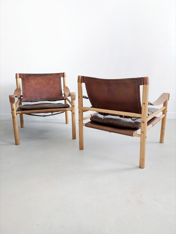 Image 1 of 2x Arne Norell 'Sirocco' Safari Stoelen