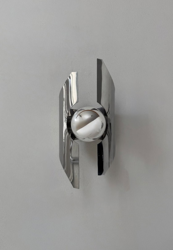 Image 1 of Paire d'appliques vintage, métal chromé, France, 1970