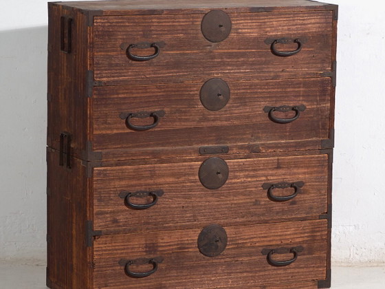 Antique Japanese Tansu Chest of Drawers - Meiji / Taishō Period (c. ) #5 – Iron (photo 2 of 40)