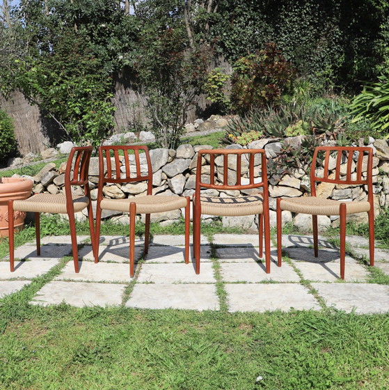 Image 1 of Teakhouten stoelen, model 83, van Niels Otto Møller, 1960