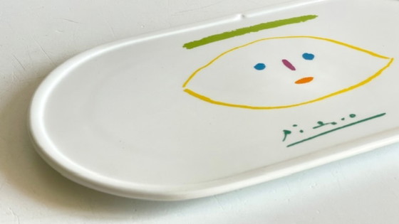 Image 1 of Serveerschaal/bord gesigneerd door Picasso