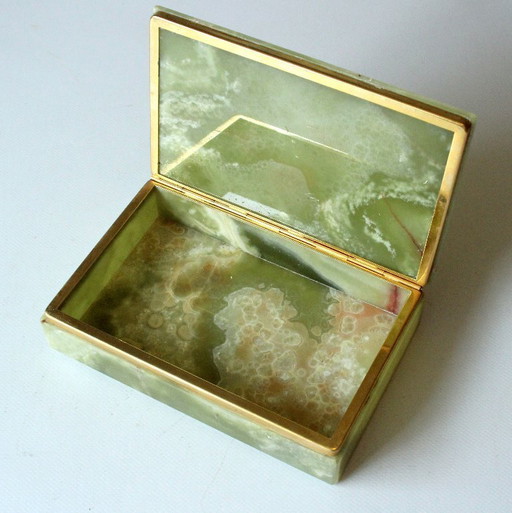 Onyx cigarette box - Jewelry box - Vintage