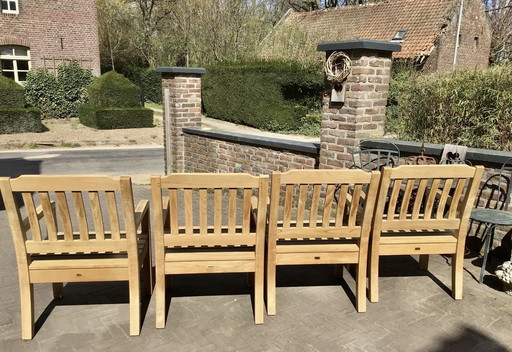 4 belles chaises de jardin en teck Gloster Teak