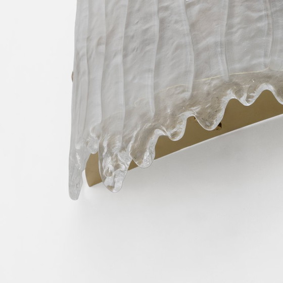 Image 1 of Par de apliques de pared modernos en cristal de Murano italiano y latón con forma de glaciar.