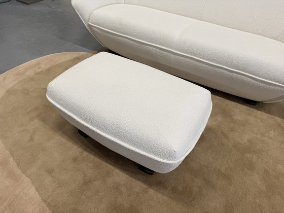 Image 1 of Canapé 3 places Pode Colla avec pouf en tissu Amelia