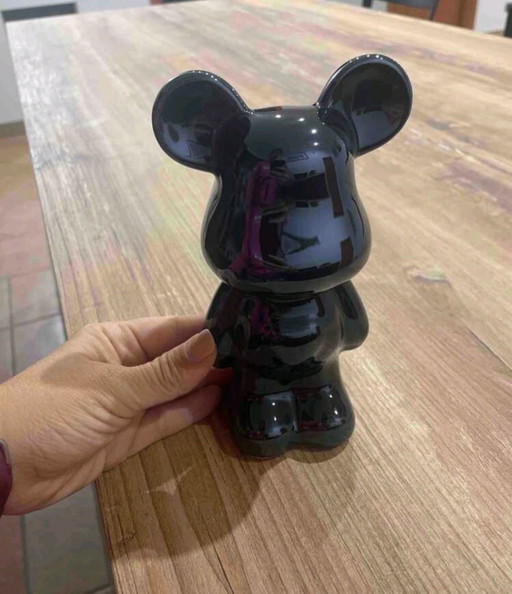 Teddybärfigur aus Kunstharz