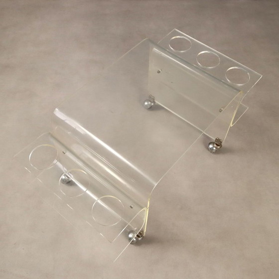 Chariot de bar vintage en plexiglas – Range-bouteilles (photo 5 of 6)