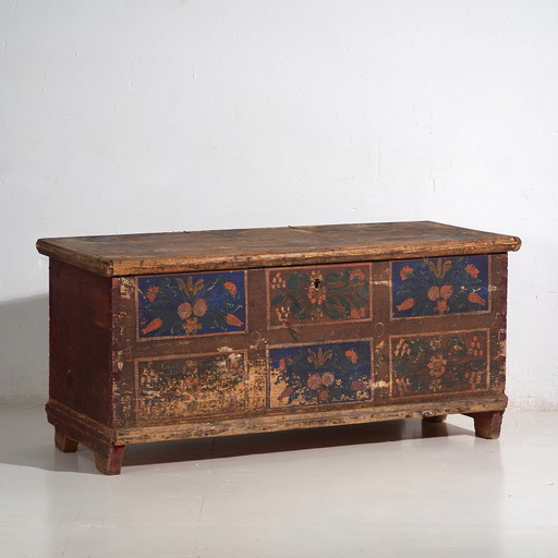 Coffre en bois ancien avec panneaux floraux bleus (Année 1905) #99