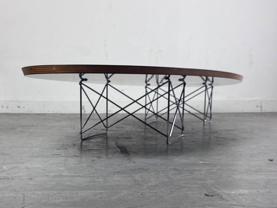 Image 1 of Vitra Elliptical ETR Salontafel