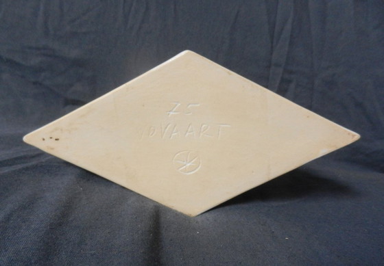 Image 1 of Angled white earthenware vase Jan van der Vaart 1975