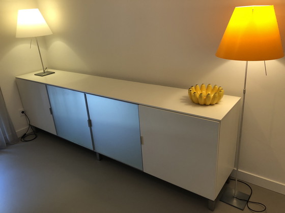 Image 1 of Schwebendes Sideboard