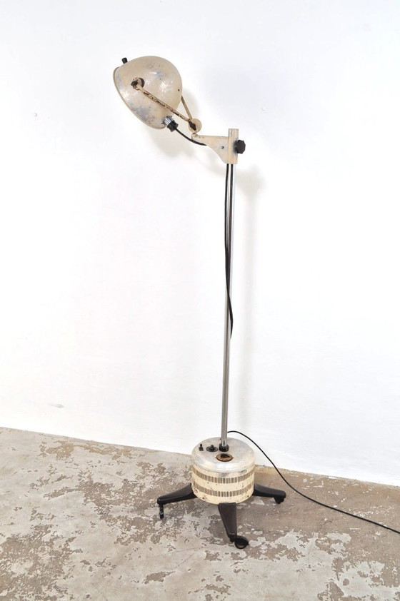 Image 1 of Lampadaire Hanau original, années 1930