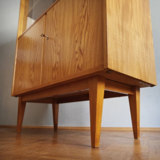 Image 1 of ❤️Hellerau Vitrinekast voor Cultureel Meubels Franz Ehrlich Serie 602 DDR Midden-eeuwse Bauhaus GERESTAUREERD