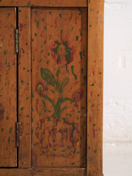 Antique kitchen cabinet with floral details (c.1920) #7 – Storage cabinet, Rustic (photo 28 of 40)