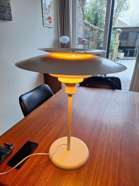 Image 1 of Deense vintage tafellamp Poul Henningsen