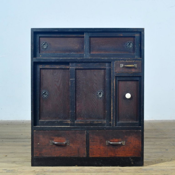 Image 1 of Gabinete japonés, década de 1930