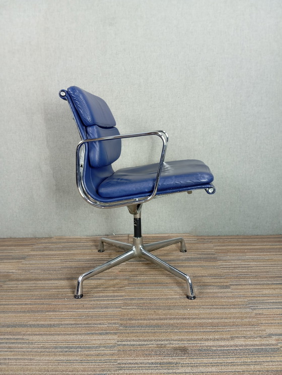 Image 1 of 1X Vitra Soft Pad Chair Ea 208