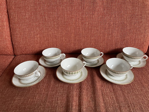 6 Cups and Dishes Maastricht Holland Mosa
