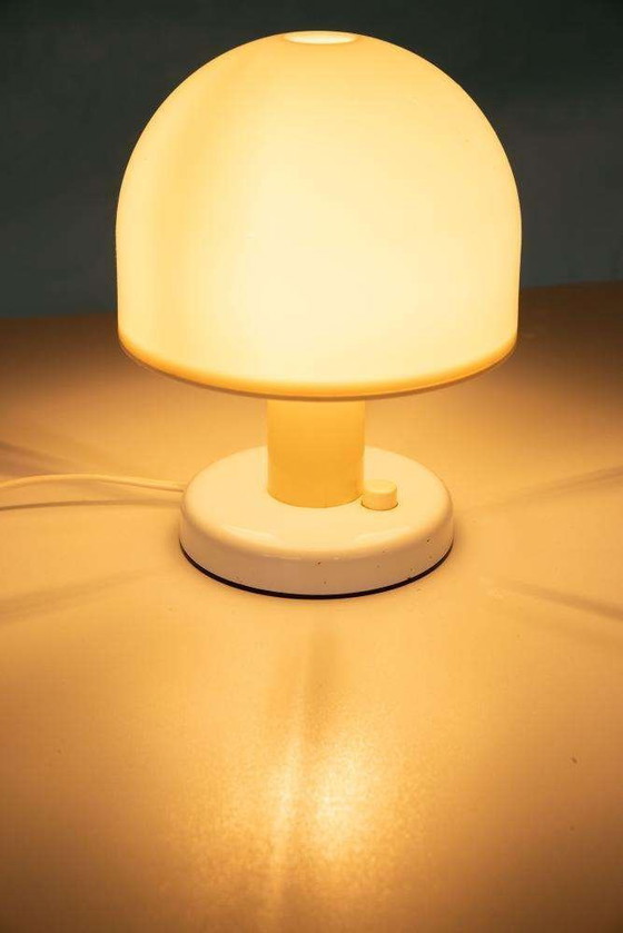 Image 1 of Lampe à poser Space age Mushroom lampe à poser design italien 70s