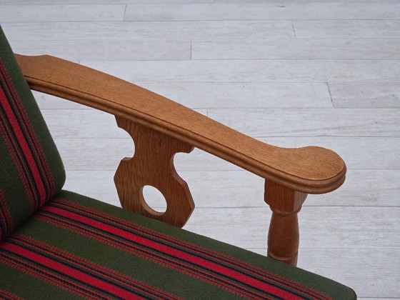 Image 1 of Dänisches 3-Sitzer-Sofa aus den 1970er Jahren, grüne Möbelwolle, Eichenholz.